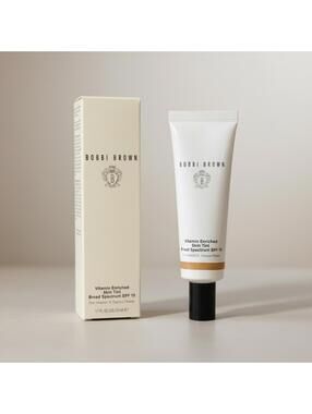 Bobbi Brown Vitamin Enriched Skin Tint SPF 15 Golden 1 50ml / 1.7oz NIB